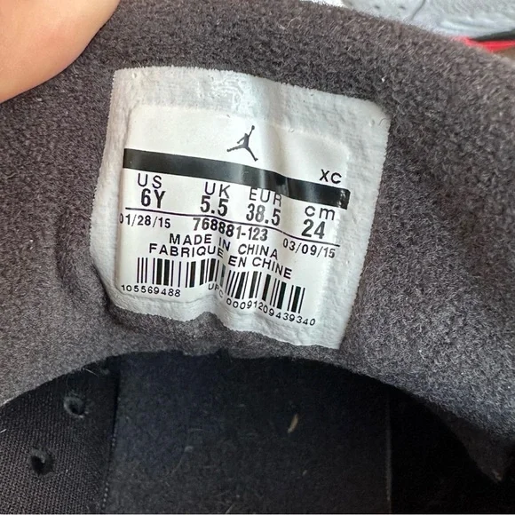 Air Jordan 6 Grade School 6Y White/Black - Picture 6 of 6